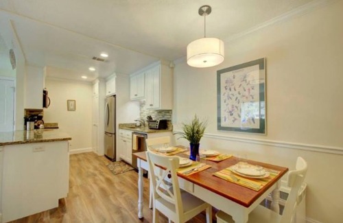 Demere Park Condo | Fall! The Best Time of Year! October - Christmas dates available but going Fast!
