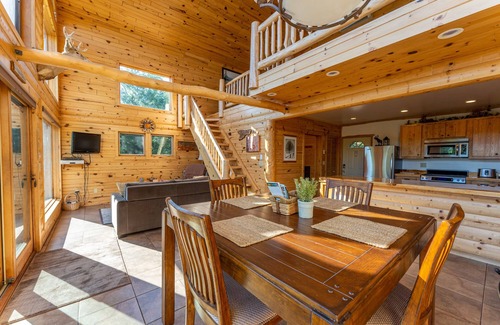 Ely House | #FallDeals - Bright And Warm Cabin Overlooking Shagawa Lake