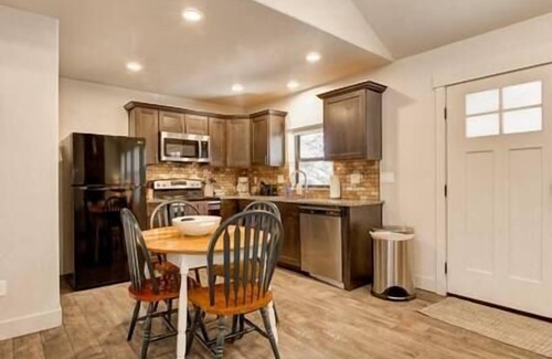Florissant Cabin | Fallen Tree Lodge