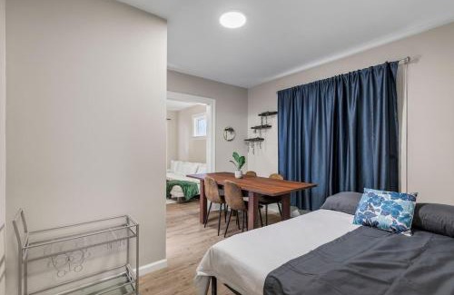 Niagara Falls House | Falls Adjacent Your Ideal Home