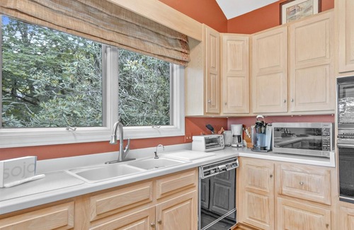 Highlands Falls Cabin | Falls Drive Cottage | Marvelous Home in the Highly Desired Highlands Falls Country Club Community