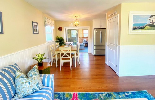 Teaticket House | Falmouth Beach House, 10 minute walk to the water