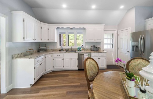 North Falmouth House | Falmouth Family Retreat Beach House with BBQ, Bikes & Family Fun!