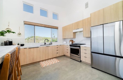 Vista House | Fam Fun! Pool, Hot Tub, Game Room, Fire Pit