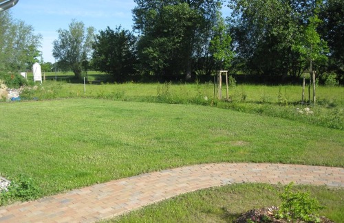 Nienhagen House | Familienfreundliches Ferienhaus im Ostseebad Nienhagen - Urlaub in Ruhiger Umgebung mit Platz für 6 Personen + Baby , Sauna und Kaminofen