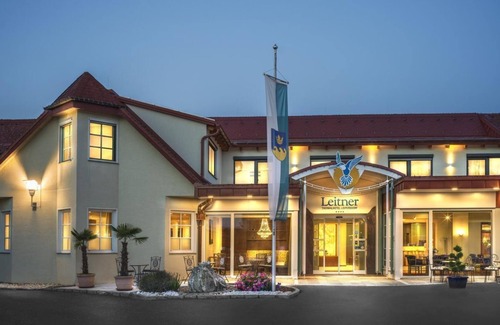 Loipersdorf bei Fuerstenfeld House | Familienzimmer - 2 Nächte - Thermalhotel Leitner