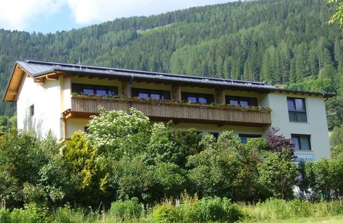 Bad Kleinkirchheim Cottage | Familienzimmer Klassik - Haus Anni