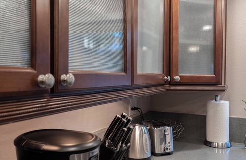 Canyon Gate House | Families! Get-a ways! Vegas Vacation Haven, 4BD/3BT/Pool/Spa/BBQ