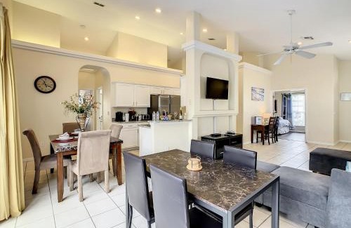 Four Corners House | Family 4br Retreat W Pool & Spa