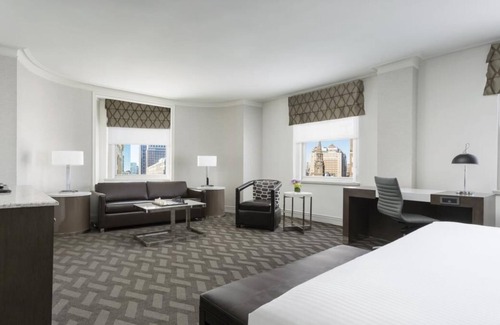 Downtown Boston House | Family and Friends Getaway! 3 Classy Units, Bring Your Pet!