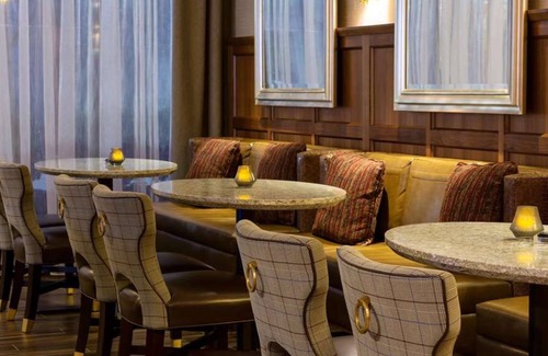 Downtown Boston House | Family and Friends Getaway! 3 Classy Units, Bring Your Pet!