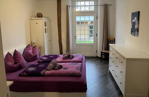 Kalkar Apartment | Family and senior-friendly holiday apartment with a feel-good garden