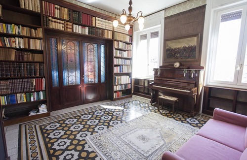 Gianicolense Apartment | * FAMILY APARTMENT IN TRASTEVERE * 220sqm -6 bedrooms in the center of ROME!