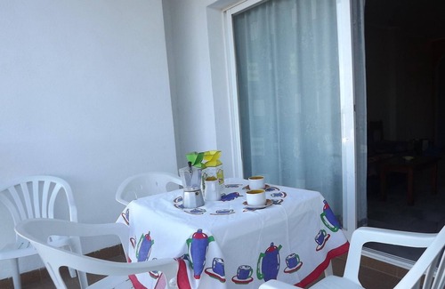 Alcossebre Apartment | Family apartment with pool, WiFi and parking near the beach