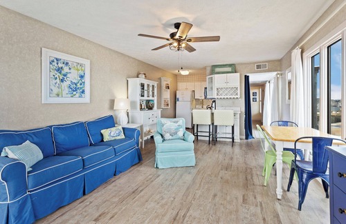 Duck Condo | Family Beach Escape | Ocean View Pool Walk to Duck