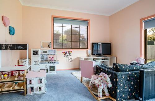 Barwon Heads House | Family Beach House Near Barwon River & Beaches