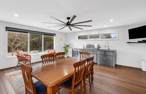 Fairhaven House | Family Beach Pad I 400m Walk to beach
