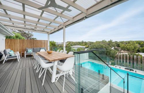 Blairgowrie House | Family Beach Retreat With Heated Pool Blairgowrie
