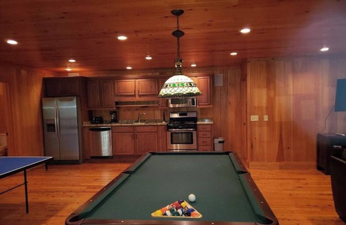 Apple Ridge House | Family Cabin with Hot Tub & Game room. 8.3 miles from Appalachian Ski Mt.
