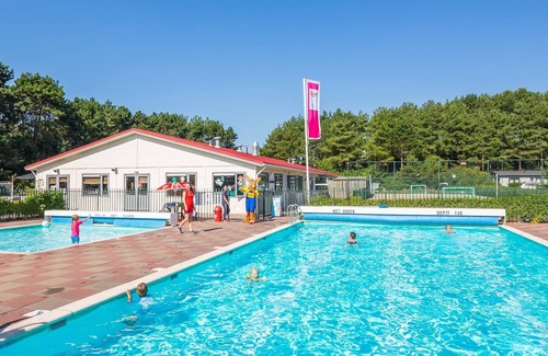 Egmond aan Zee Ski Chalet | Family Chalet in Netherlands Holiday Park