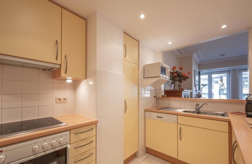 Knokke Apartment | Family Comfort Near Beach
