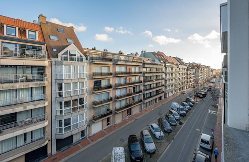 Knokke Apartment | Family Comfort Near Beach