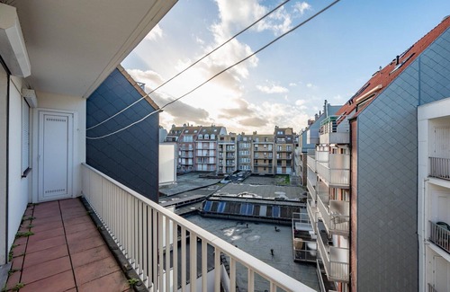 Knokke Apartment | Family Comfort Near Beach