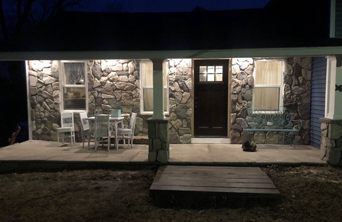 Pentwater Cottage | Family cottage in the village of PTW, walking distance to downtown and the beach