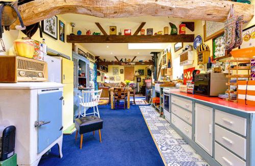 Scarborough House | Family Country Cottage with a private Valley View