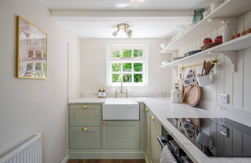 Woodbridge Cottage | Family & Dog-Friendly 3BR/2BA Suffolk Cottage, Gardens – Near Coast & Castles