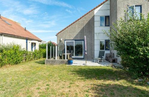 Julianadorp aan zee Villa | Family & Dog-Friendly Villa