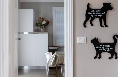 Santa Croce sull'Arno Apartment | Family-friendly B&B with pool