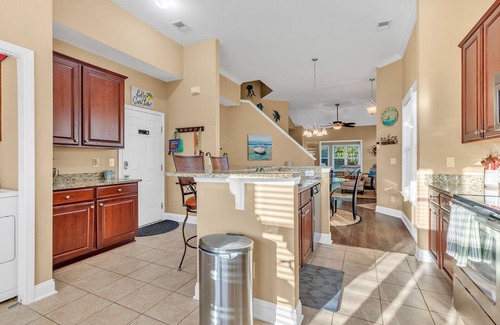 North Myrtle Beach House | Family friendly spacious Barefoot townhome w/neighborhood pool & 4 golf courses