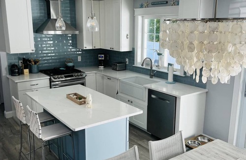 Old Orchard Beach Condo | Family Friendly Modern Condo, 1 Mile from the Beach,