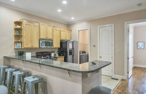 Crescent Beach House | Family Friendly Beach Home, 4 Bed 4 Bath, Sleeps 12! Walk to Beach! Pool! 🇺🇸🇺🇸🇺🇸