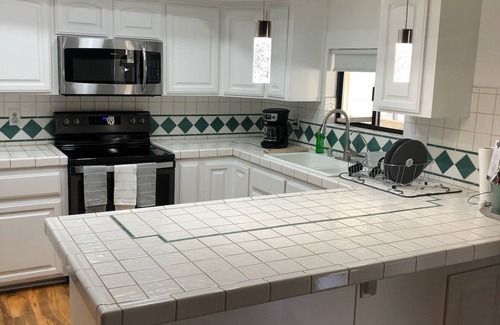Lake Havasu City House | Family friendly home on the north side of town just minutes from Windsor launch