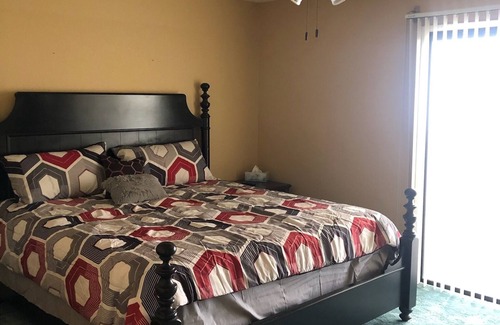 Lake Havasu City House | Family friendly home on the north side of town just minutes from Windsor launch