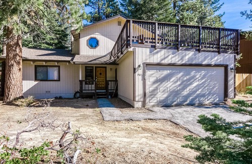 Montgomery Estates House | Family-friendly home with private hot tub, fenced yard, woodstove & foosball