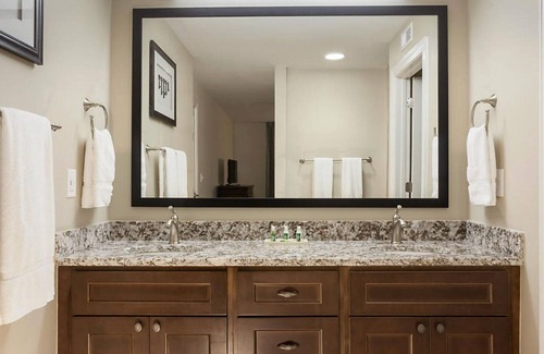 Williamsburg Resort | Family-Friendly 2BR Premium Villa Steps from Williamsburg History