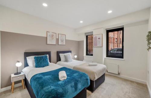Bedford Apartment | Family Friendly 2BR in Bedford, Parking, Free Wi-Fi, Gym and Cinema room
