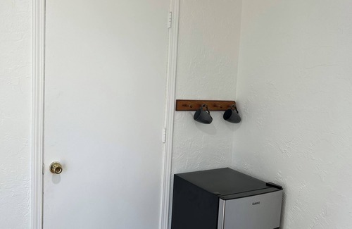 Prescott Heights House | Family Friendly 4 bedroom house in perfect Prescott with AC, WiFi