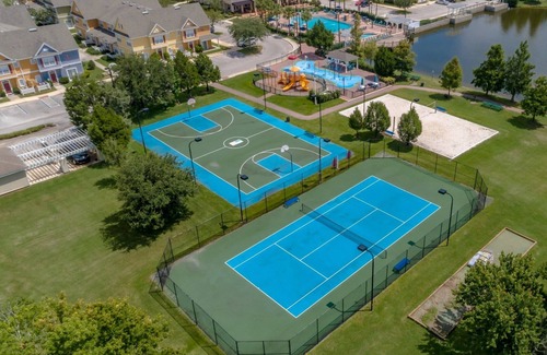 Kissimmee House | Family-Friendly 4BR/3BA Townhome, Resort Amenities near Disney