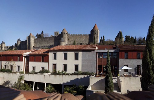 Carcassonne Hotel | Family-Friendly Accommodation Close to Maison des Memoires in Carcassonne!