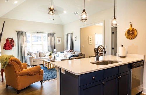 Tallassee House | Family Friendly Americana Living at Cabin America on Lake Martin