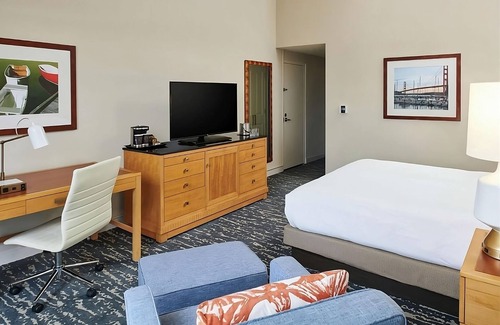 Berkeley Hotel | Family-Friendly Bay Area Stay | 3 Units | Pool, Free Parking & breakfast