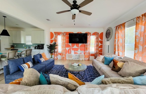 Orange Beach House | Family Friendly! Beach, Pool, Bay, Beach Gears, Toys! in Orange Beach