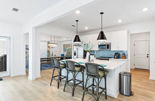 Orange Beach House | Family Friendly! Beach, Pool, Bay, Beach Gears, Toys! in Orange Beach