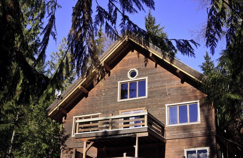 Revelstoke House | Family friendly, Timber frame home
