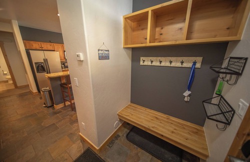 Keystone House | Family Friendly Cabin! Close to Trails!