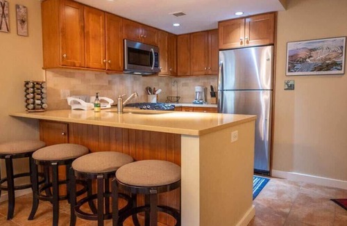 Ludlow Condo | Family-Friendly Condo at Okemo w/Fireplace